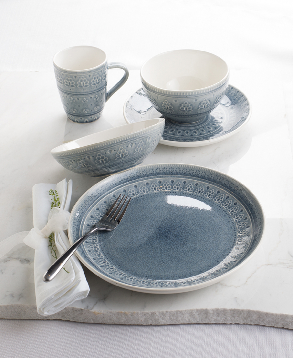 Fez 16 Piece Double Bowl Dinnerware Set, Service for 4 - White