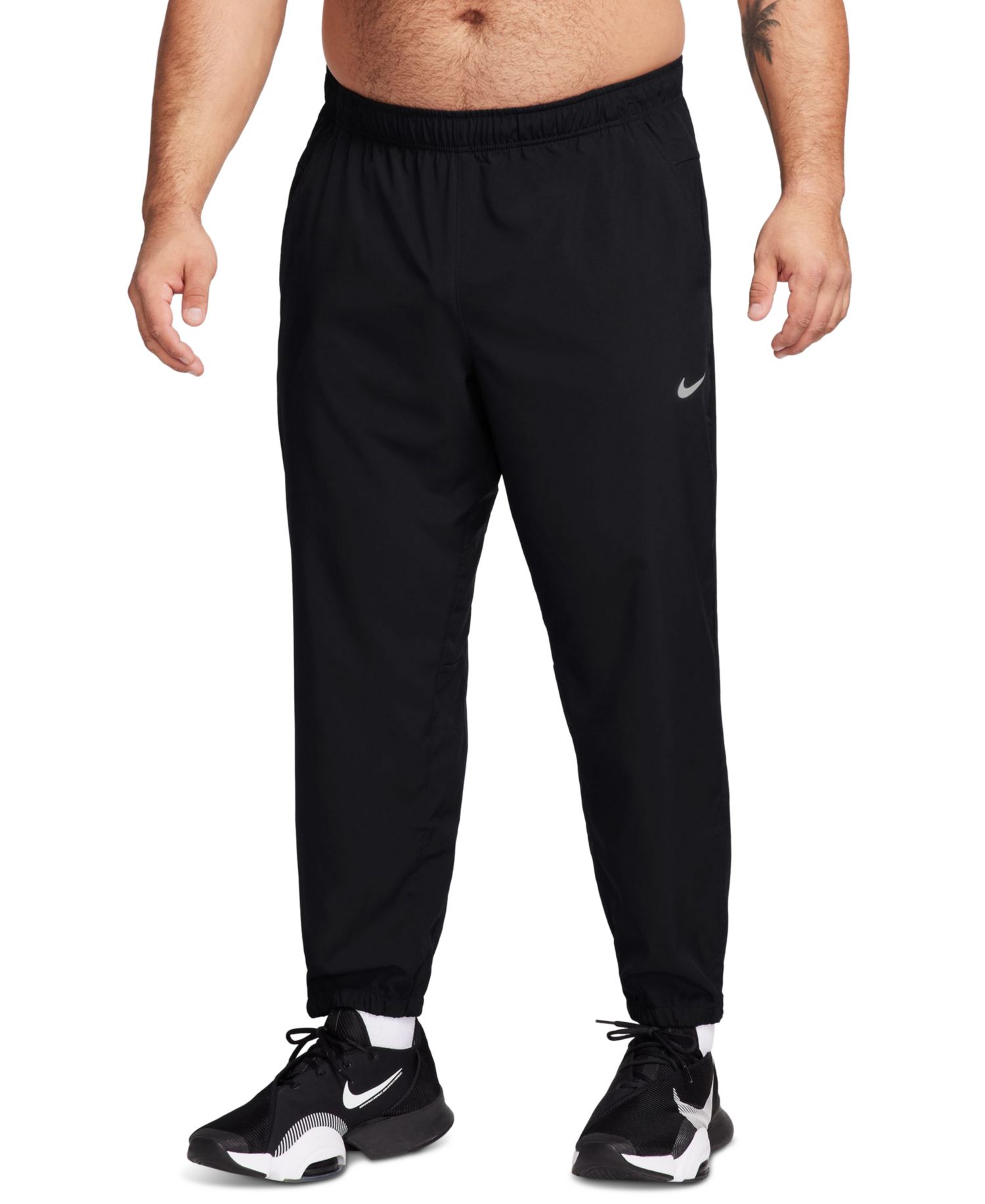 Мужские тренировочные брюки Form Dri-FIT стандартной посадки с зауженными штанинами