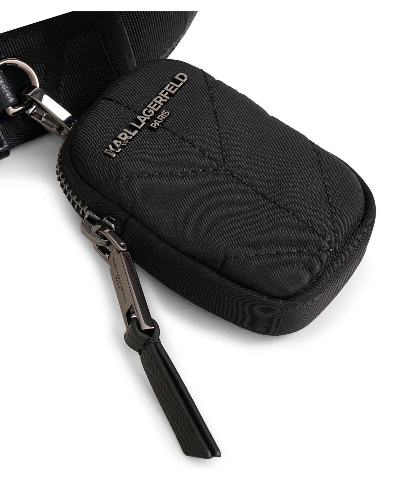 Voyage Messenger Bag