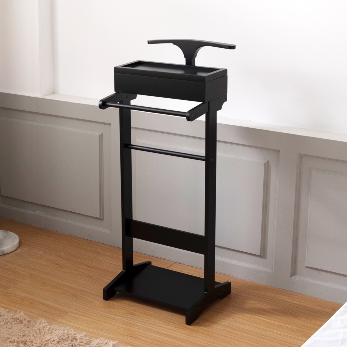 Stock furniture dresser wooden dressing valet stand for coats organizer