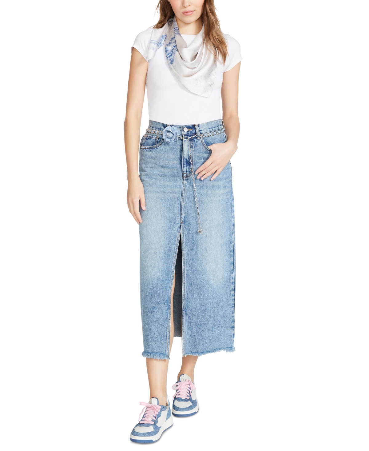 Steve Madden Women's Flower Applique Chain Belt