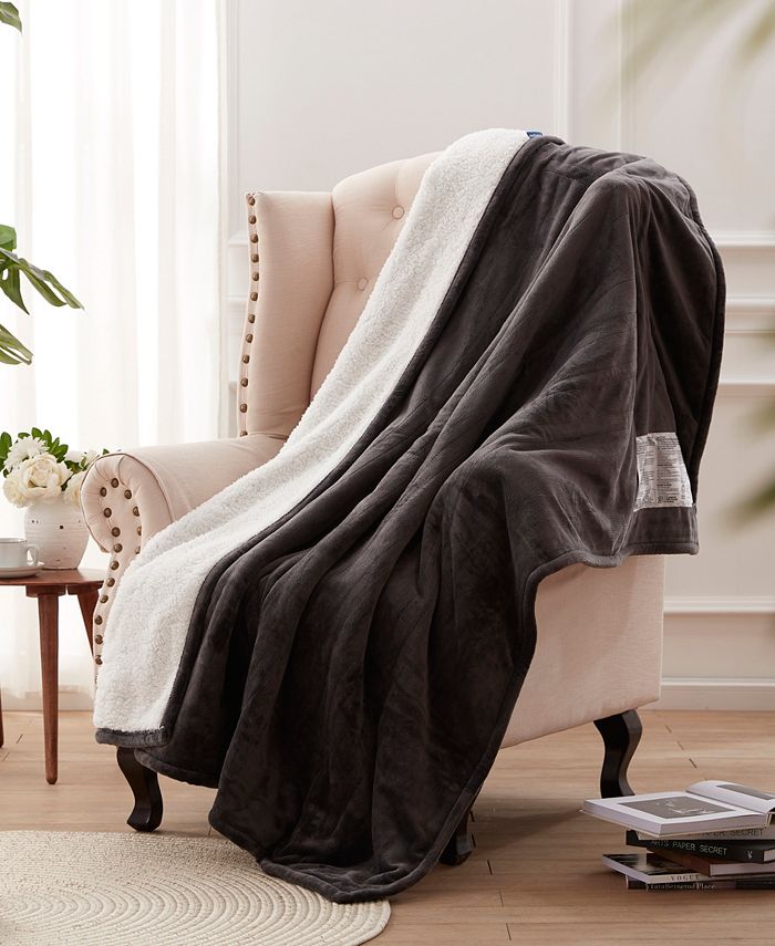 Westinghouse Heated Flannel to Sherpa Throw Blanket, 50" x 60" Macy's