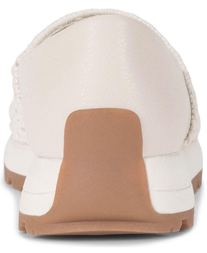 baretraps slip on sneakers