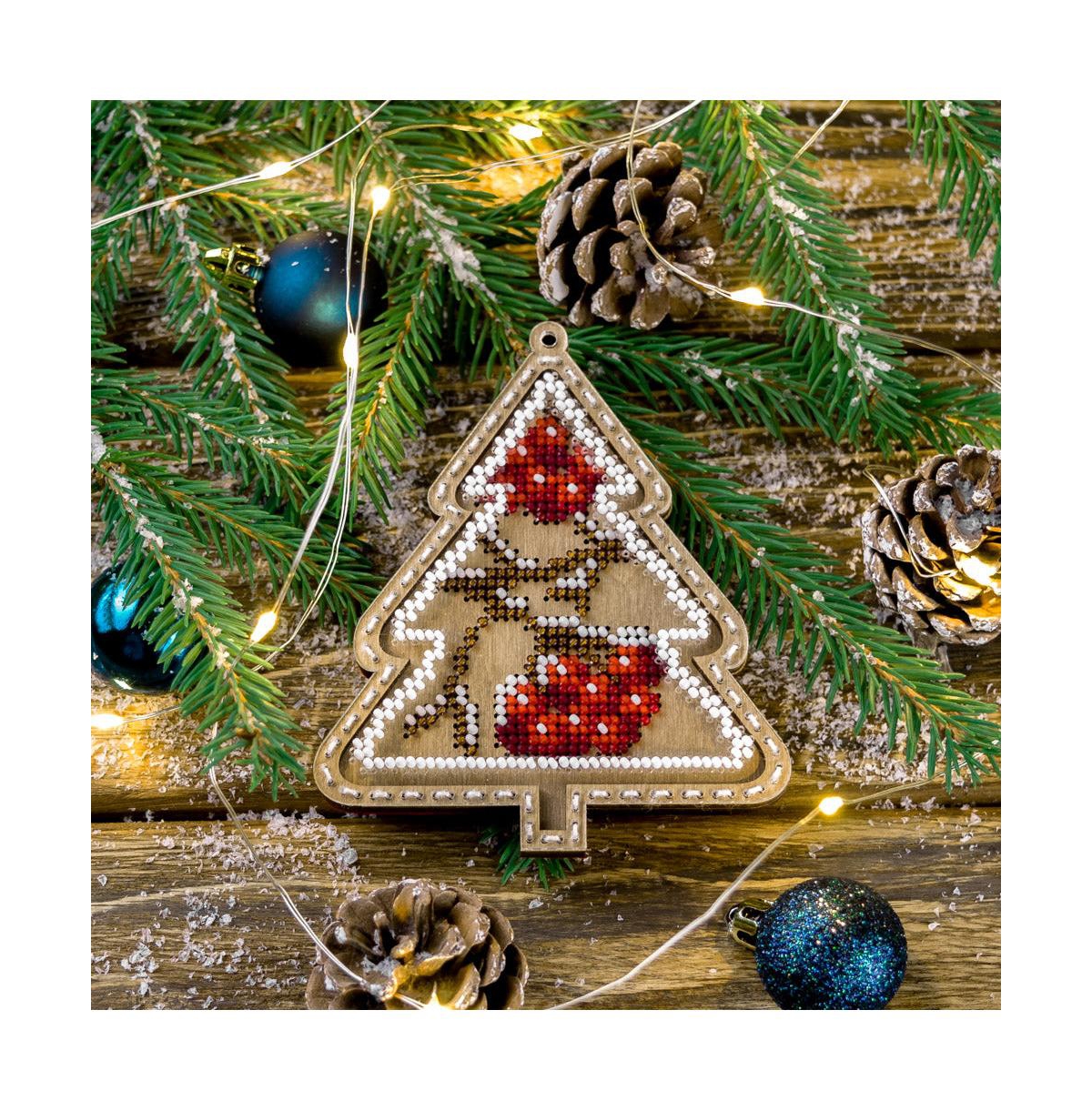 Bead embroidery kit on wood - Assorted Pre-pack (See Table 9