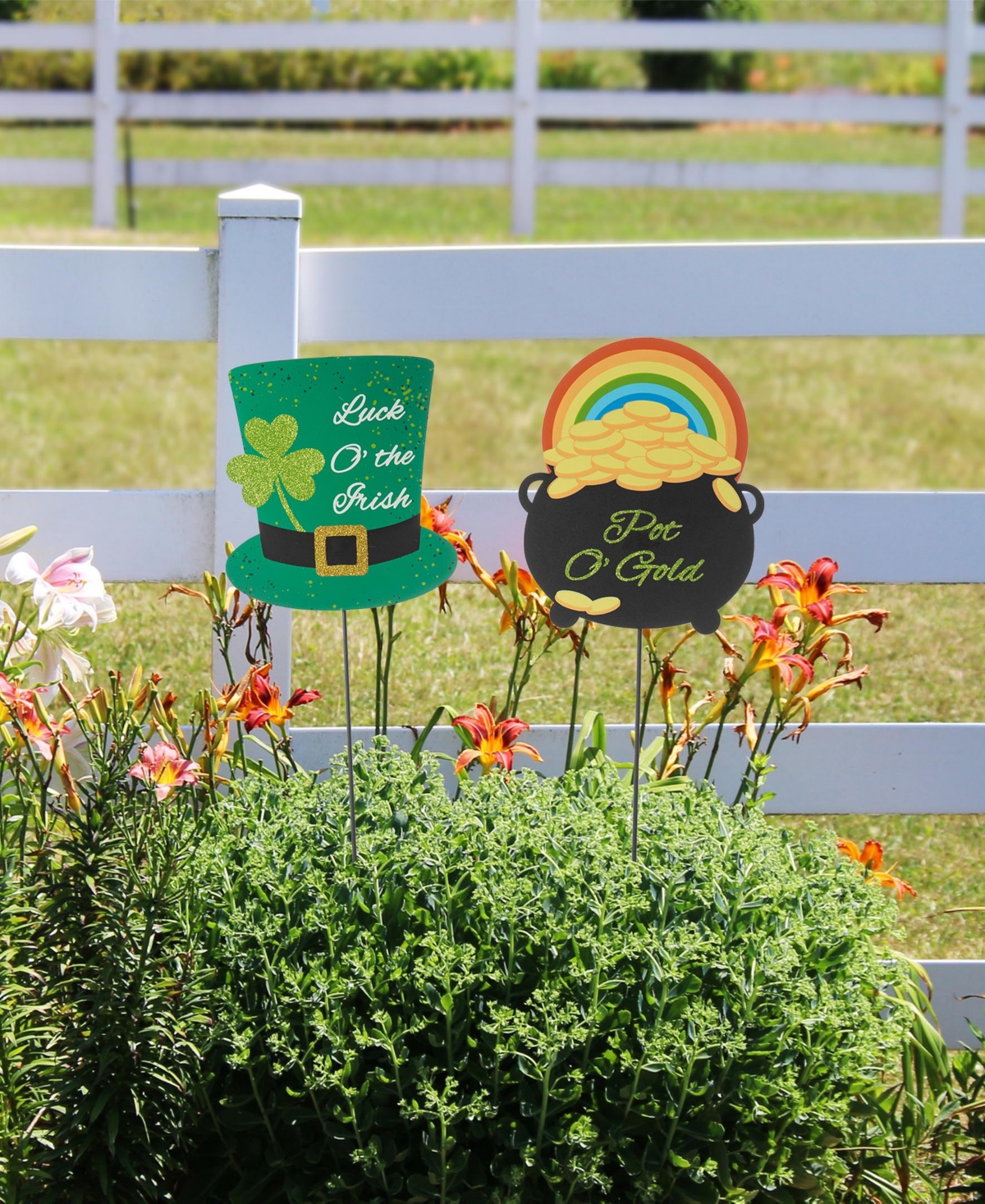 Glitzhome St. Patrick's Pot Of Gold-tone Leprechaun Hat Metal Yard Stake, Set Of Two In Multi