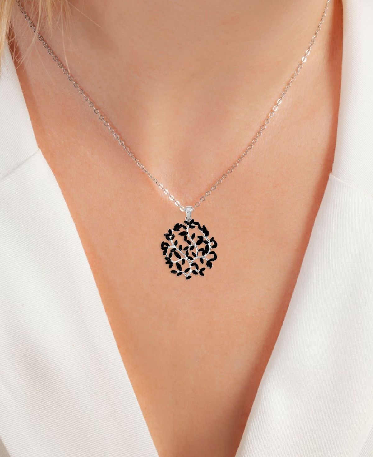 Black Spinel Vine-Inspired 18" Pendant Necklace (7/8 ct. t.w.) in Sterling Silver