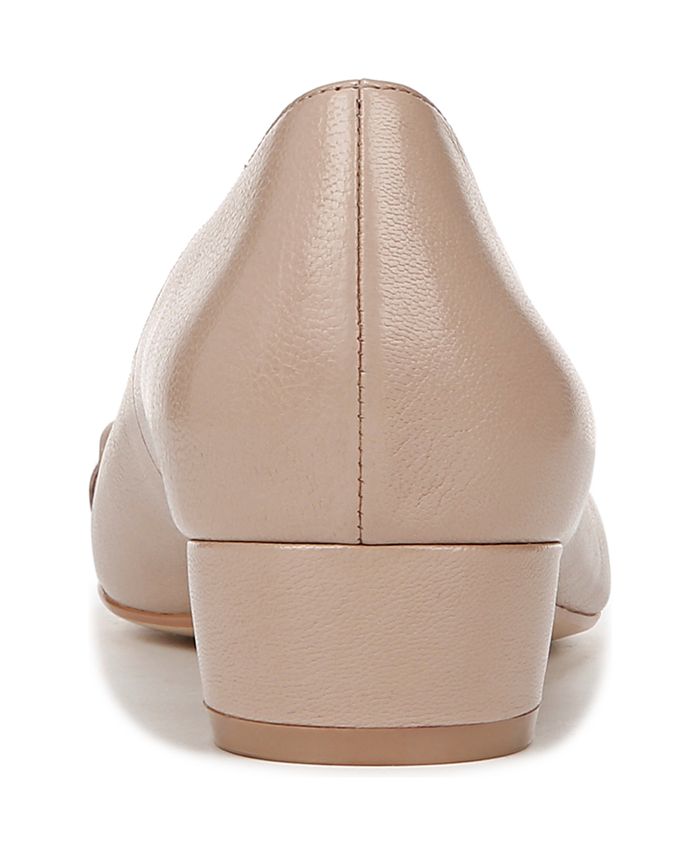 naturalizer belina low flats