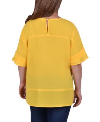 Plus Size Short Sleeve Crepe Top With Chiffon Yoke