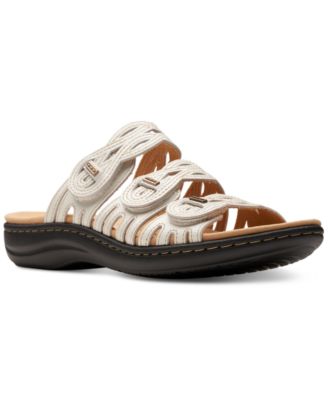 Clarks - Laurieann Ruby Scalloped Strap Slide Sandals
