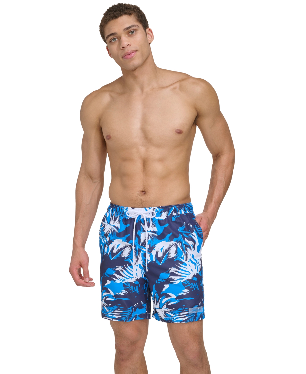 Calvin Klein Men's Island Camo Printed 7