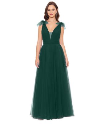 Betsy & Adam - Women's V-Neck Sleeveless Chiffon Gown