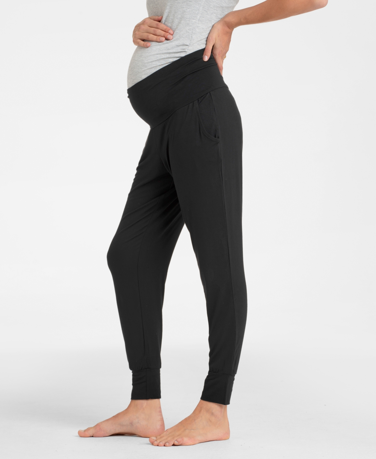 SERAPHINE WOMEN'S ULTRA-SOFT BLACK MATERNITY AND NURSING LOUNGEWEAR SET 