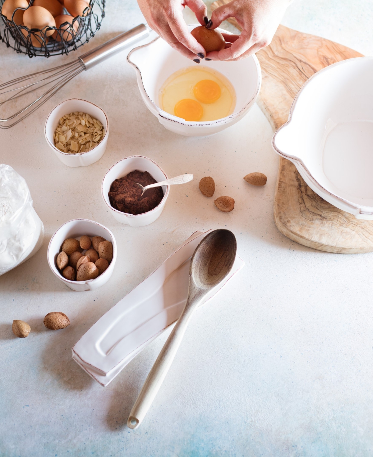 Vietri Lastra Small Mixing Bowl In White