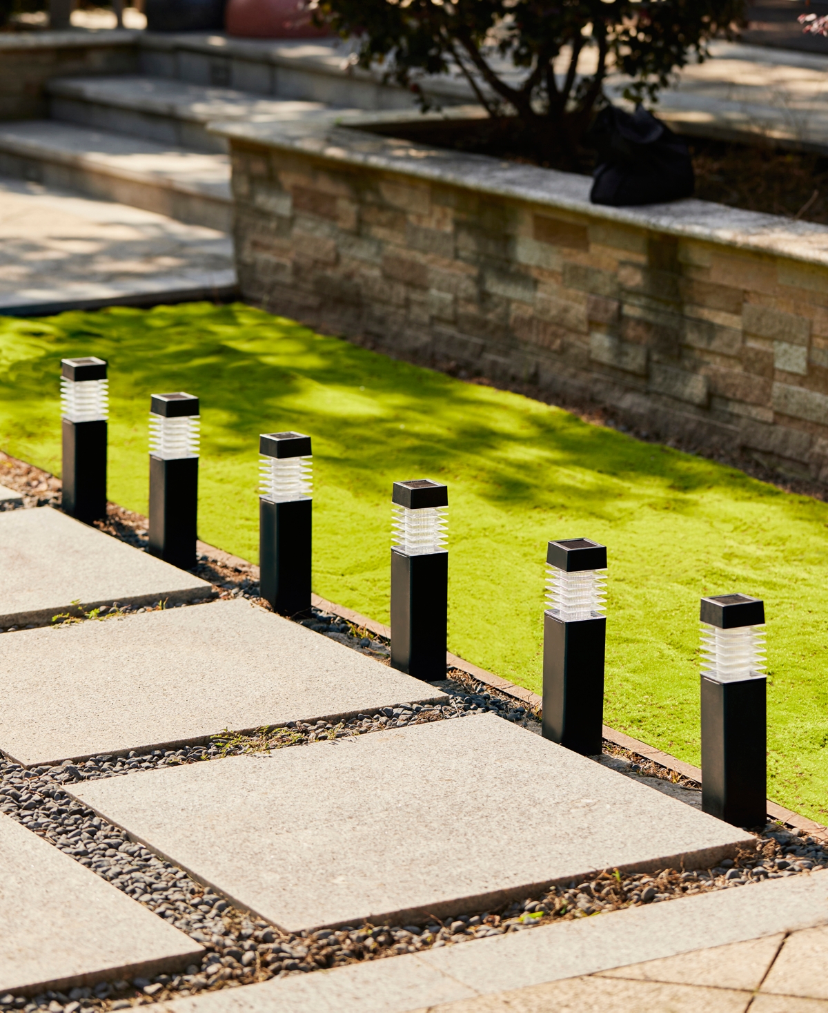 Glitzhome 15.25" H Set Of 6 Solar Powered Transparent Texture Lens Pathway Stake Light In Multi