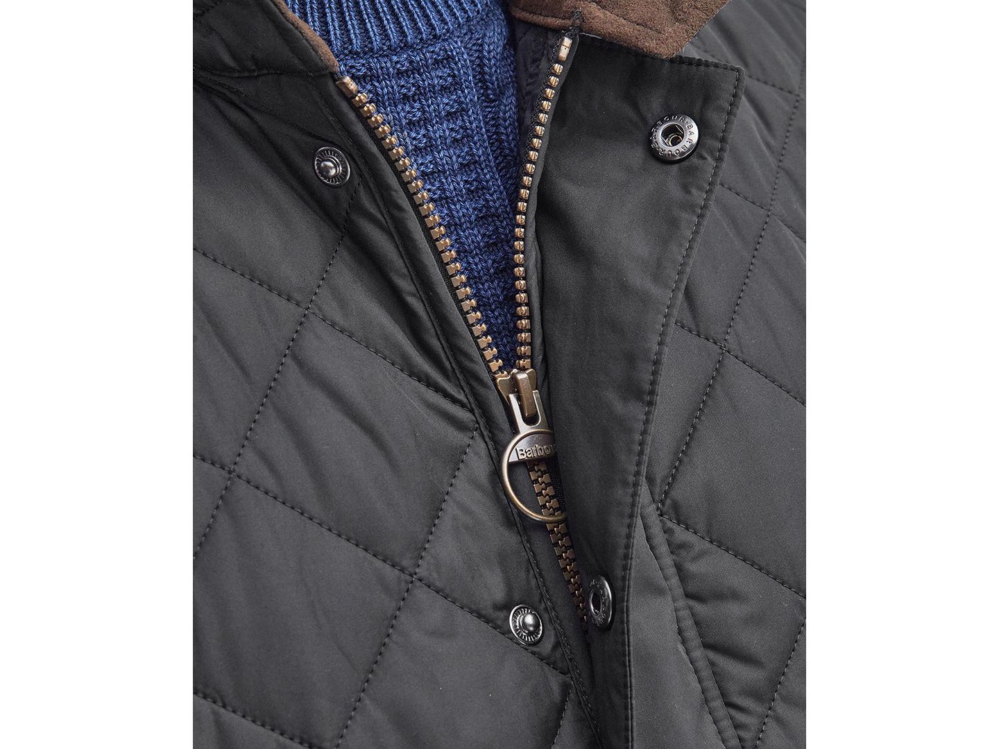 Мужской жилет Barbour Lowerdale Quilted Vest, цвет: Чёрный — фото 6