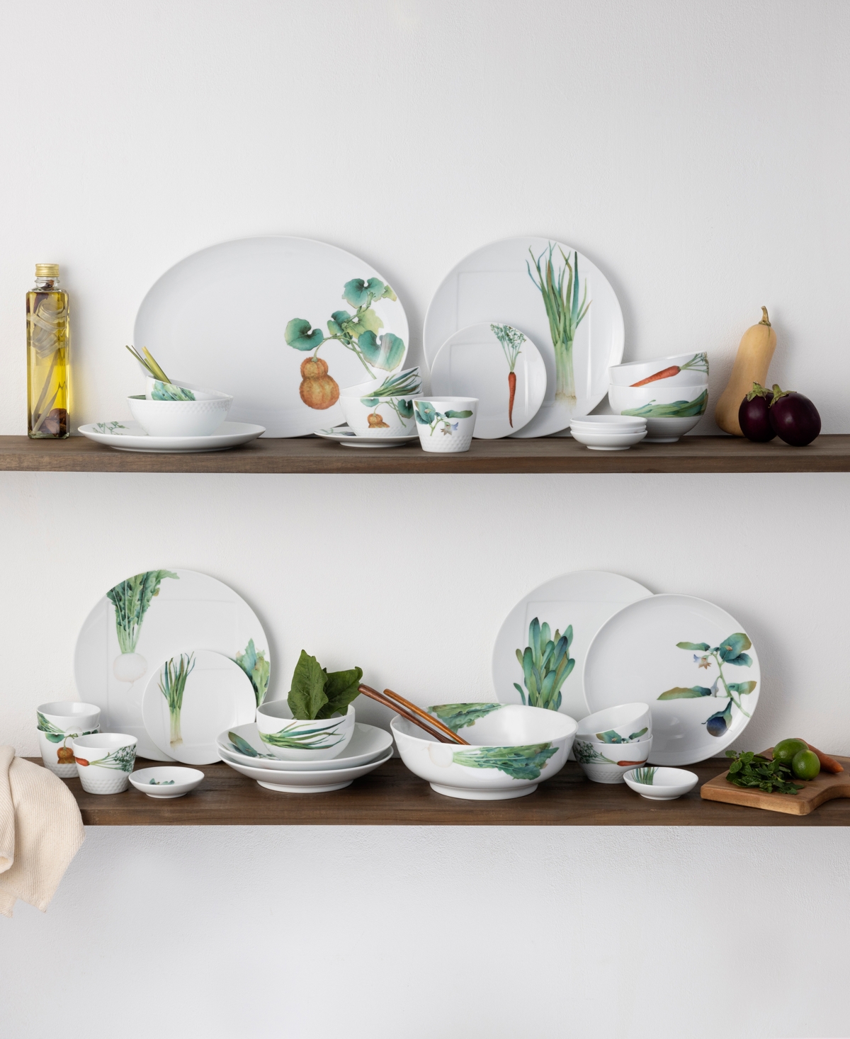 Shop Noritake Kyoka Shunsai Round Vegetable Bowl 73 Oz. In Multi