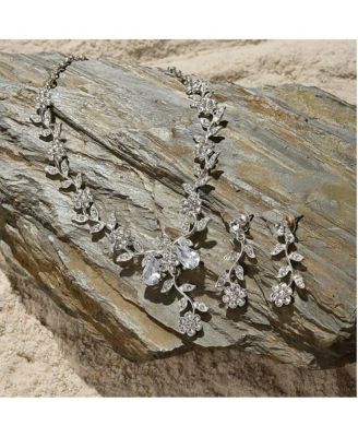 Women's Silver  Intricate Embellished Flora Jewellery Set