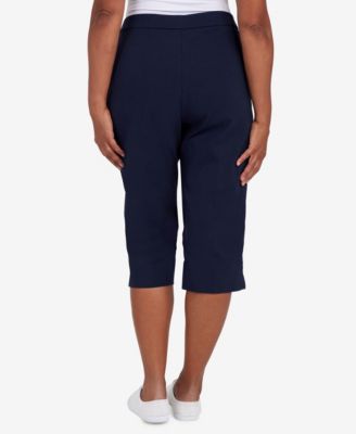 Petite Classic Allure Stretch Clamdigger Pants