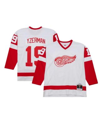 Mitchell & Ness