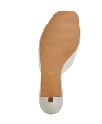 The Ladie Low Heel Sandal