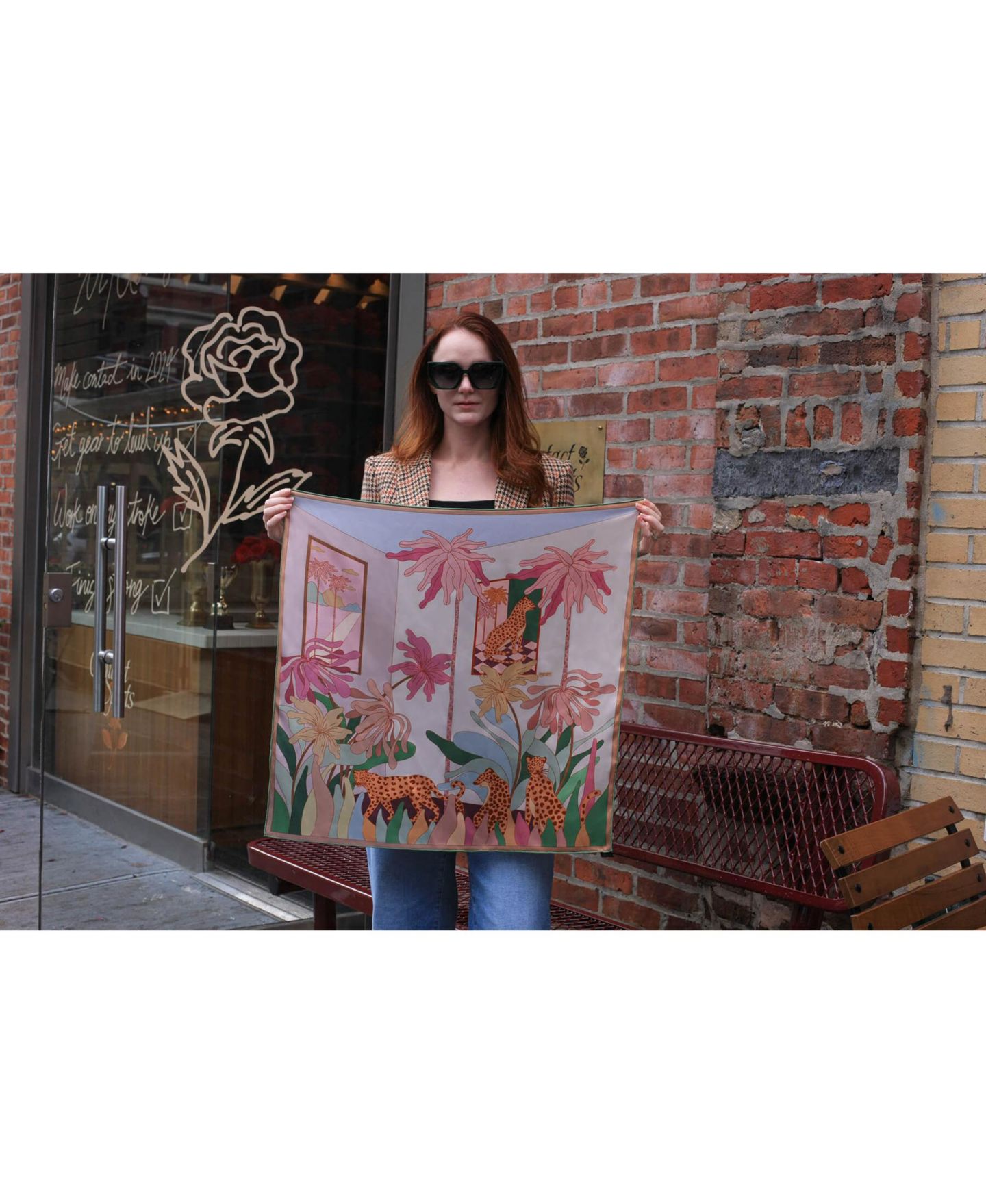 Женский шарф Jessie Zhao New York Double Sided Silk Scarf Of Indoor Forest, цвет: Коричневый / Фиолетовый — фото 2
