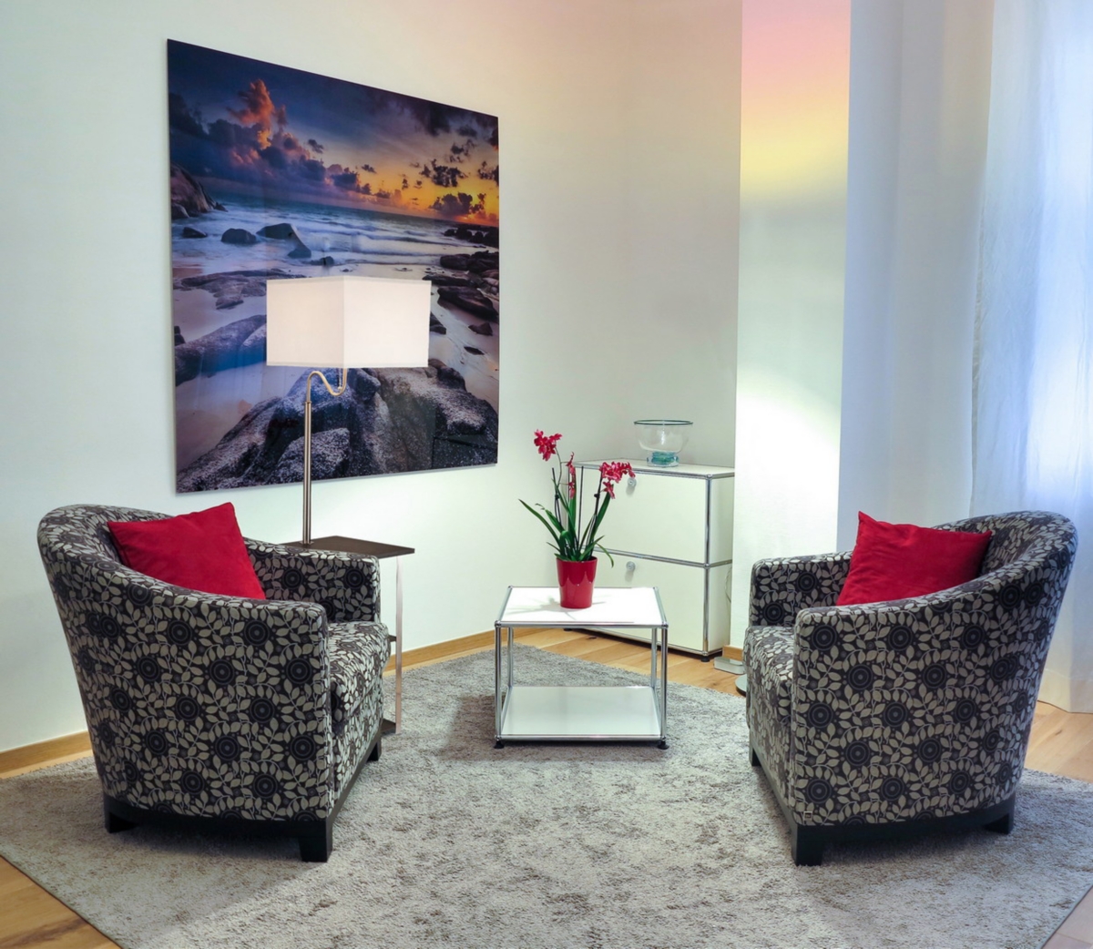 Streamdale Furniture Tall