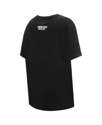 Women's Black Chicago Bulls Script Boyfriend T-shirt