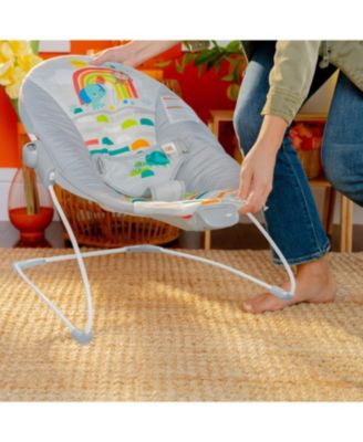 Playful Paradise™ Vibrating Bouncer