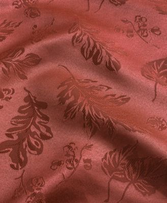 Elegant Woven Leaves Jacquard Damask Tablecloth, 60"x84" Oval