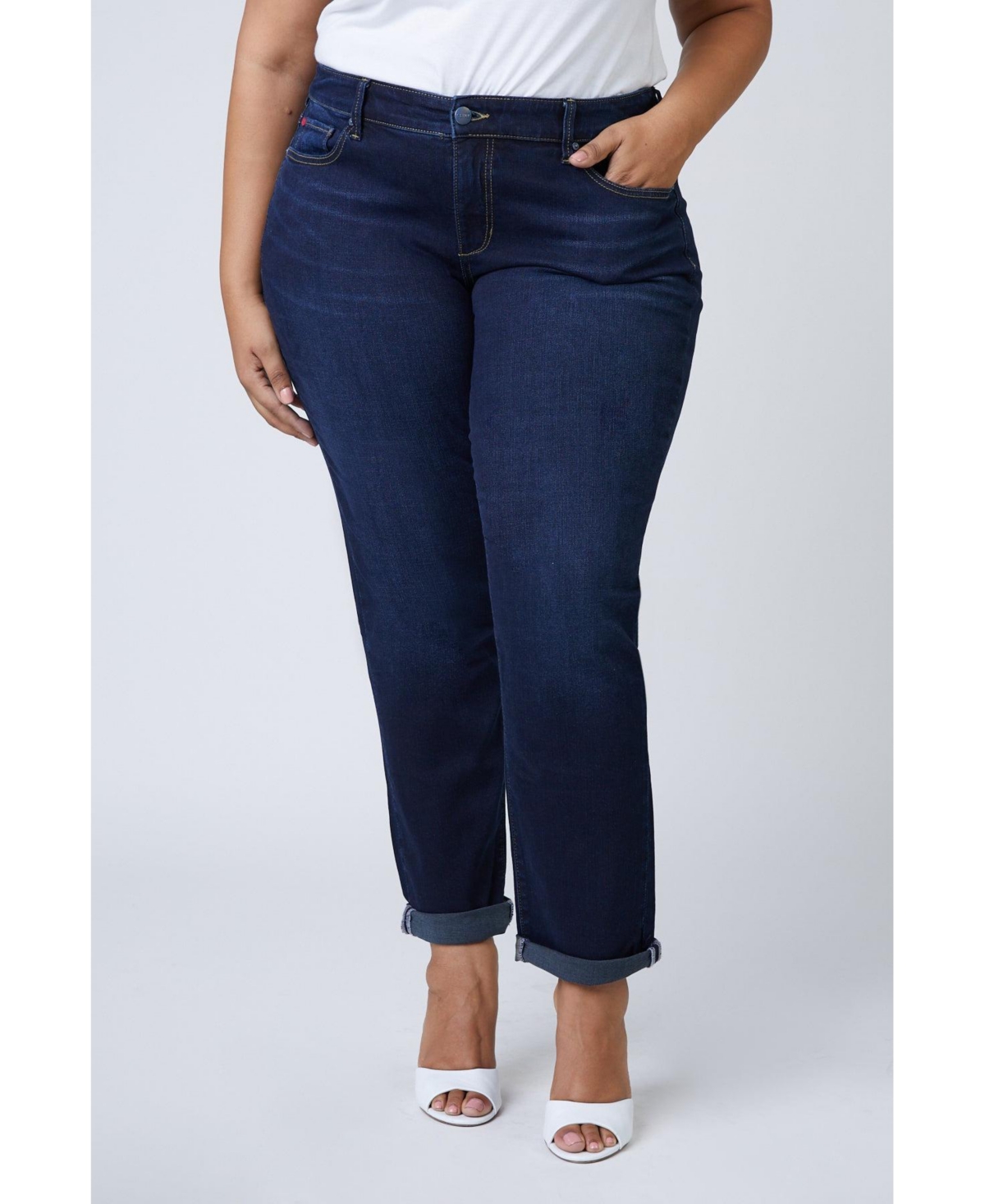 Plus Size Mid Rise Boyfriend Jeans - Summer