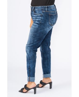 Plus Size High Rise Boyfriend Jeans