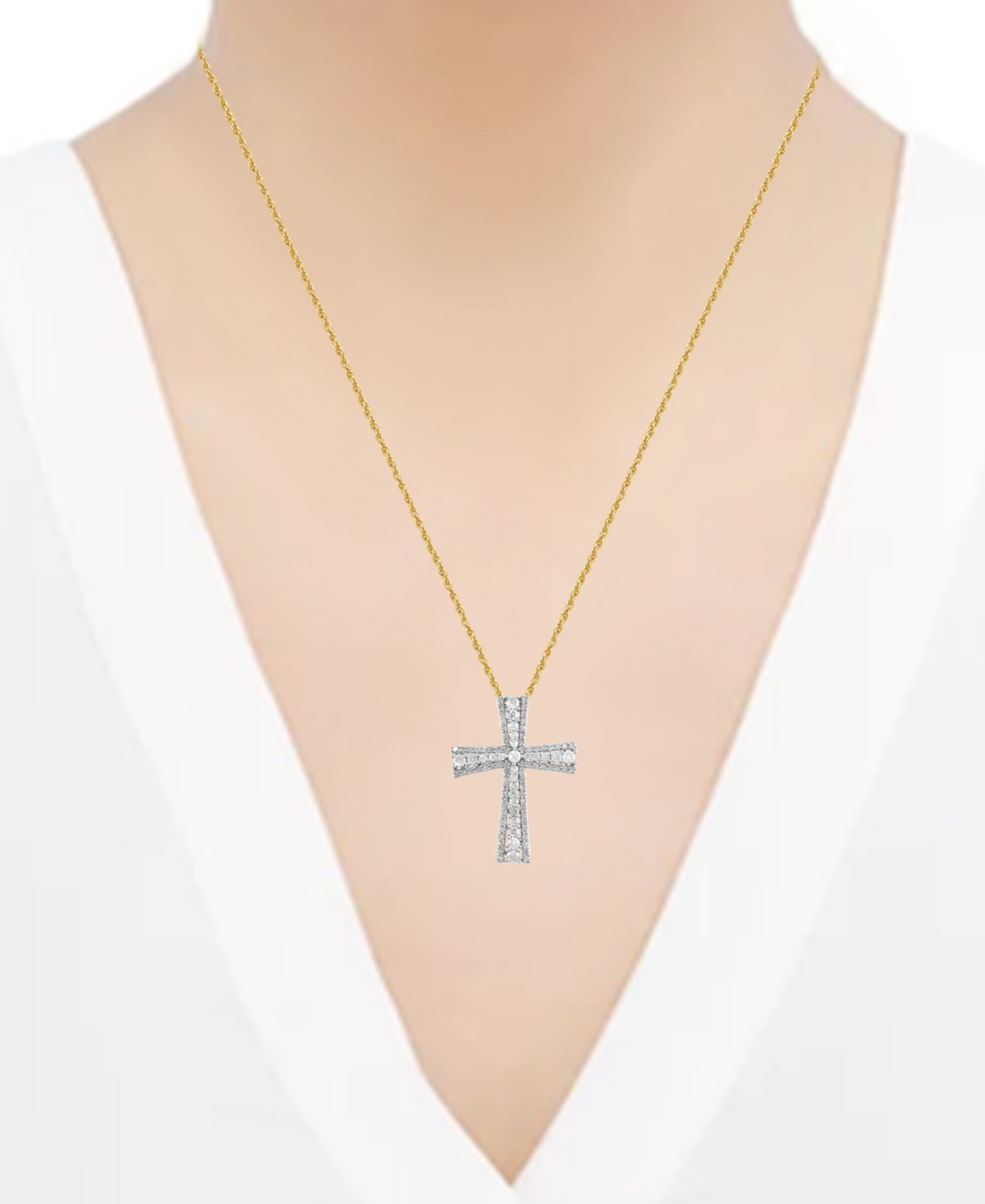 MACY'S DIAMOND FLARED CROSS PENDANT NECKLACE (1 CT. T.W.) IN 10K GOLD, 16" + 2" EXTENDER 