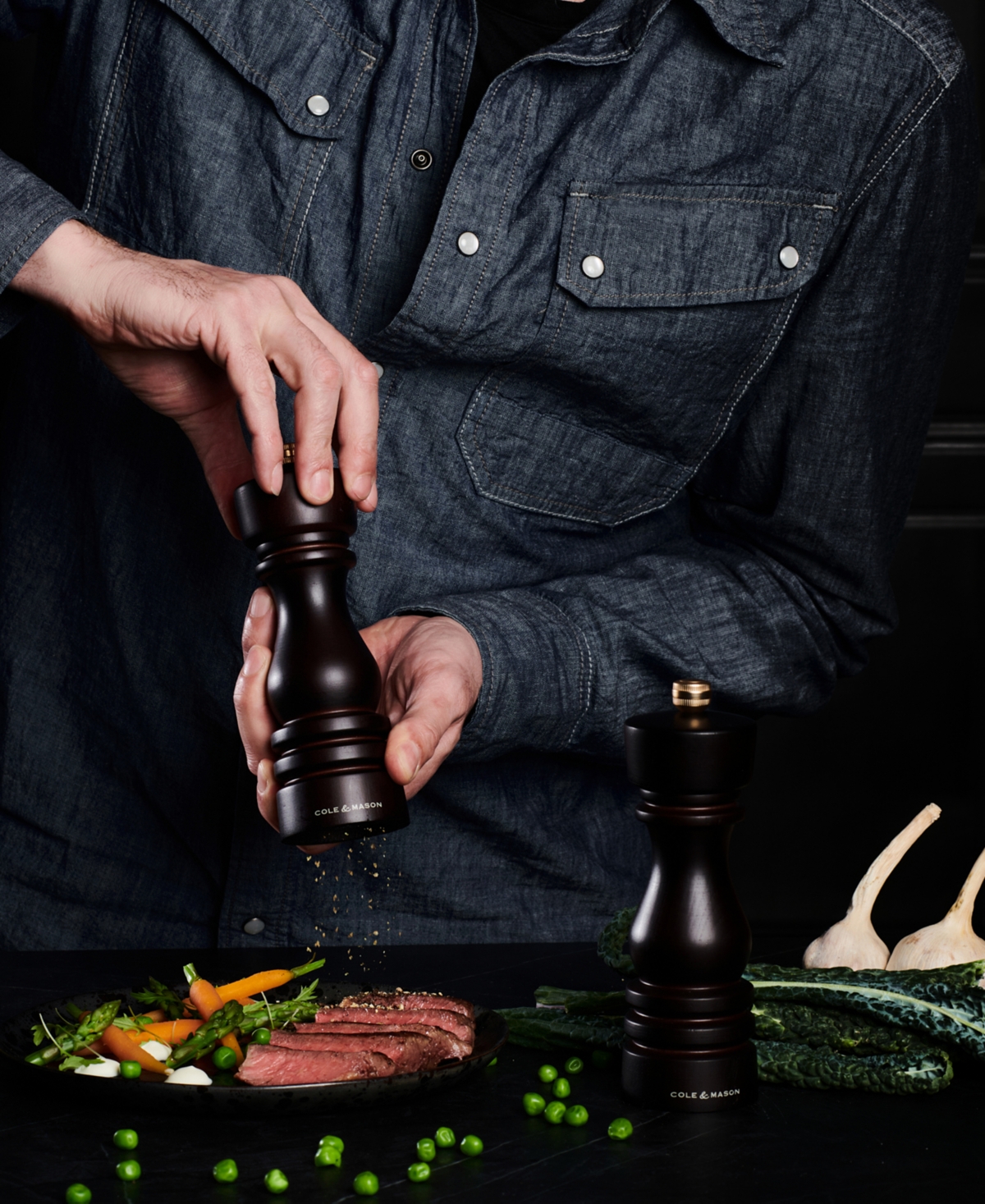 Cole & Mason London Wooden 7" Salt & Pepper Mill Gift Set In Dark Brown