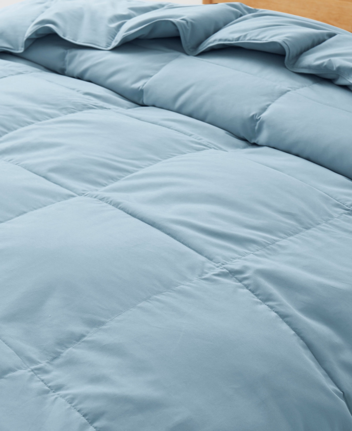Unikome Lightweight White Goose Down Feather Fiber Comforter, California King In Blue