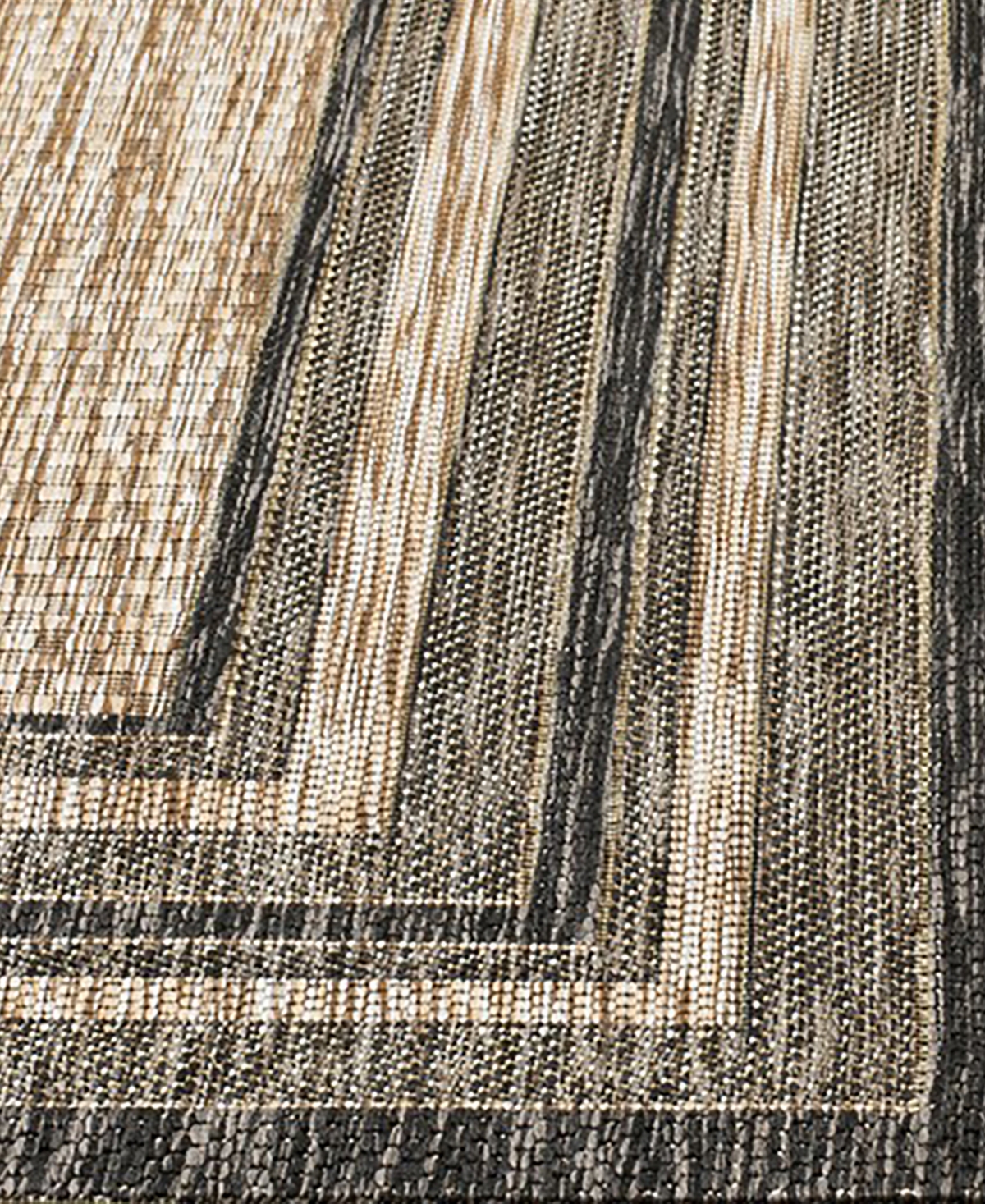 Safavieh Courtyard CY8475and Black 3'7