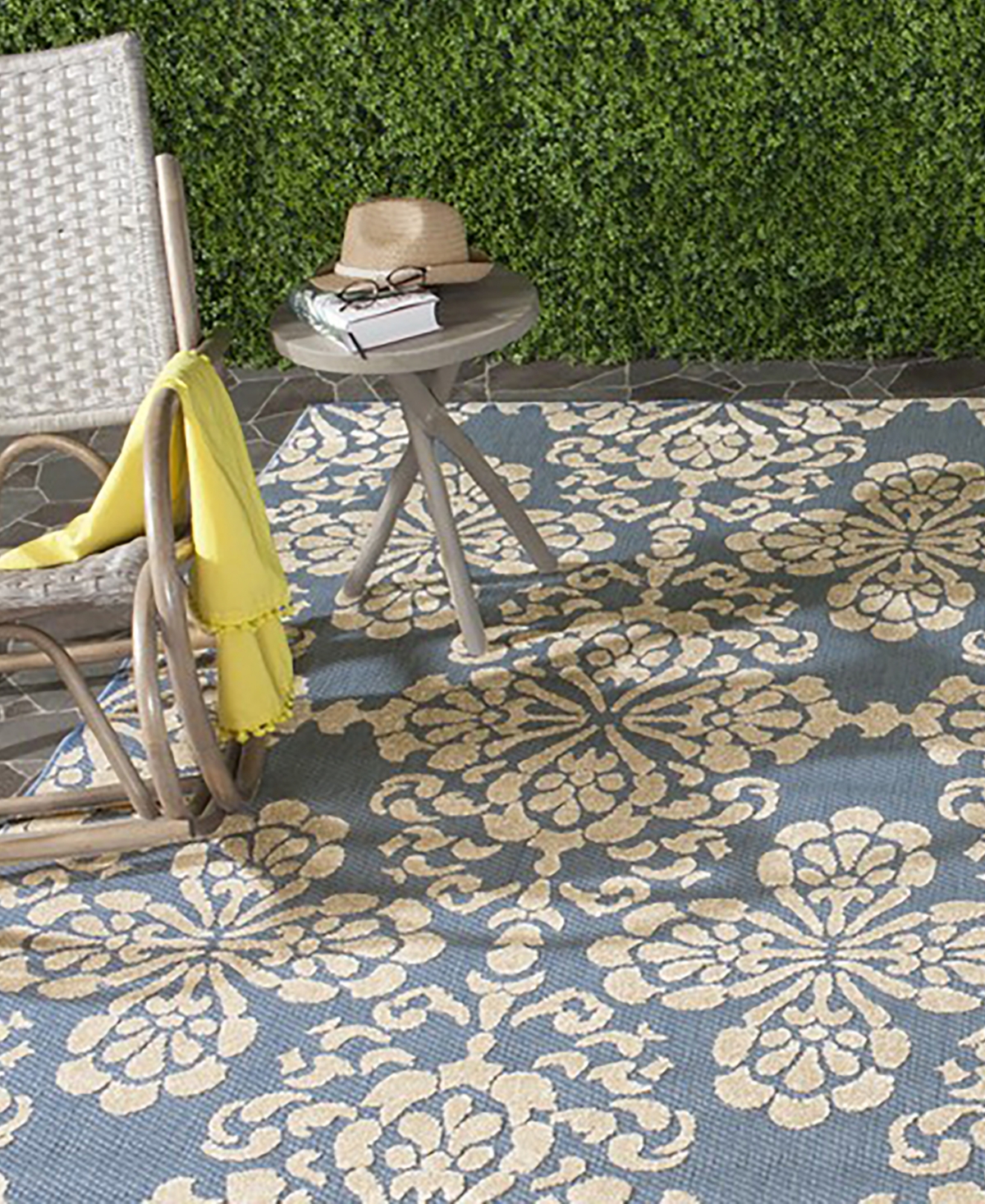Safavieh Cottage COT908 Light Blue and Beige Outdoor Area Rug