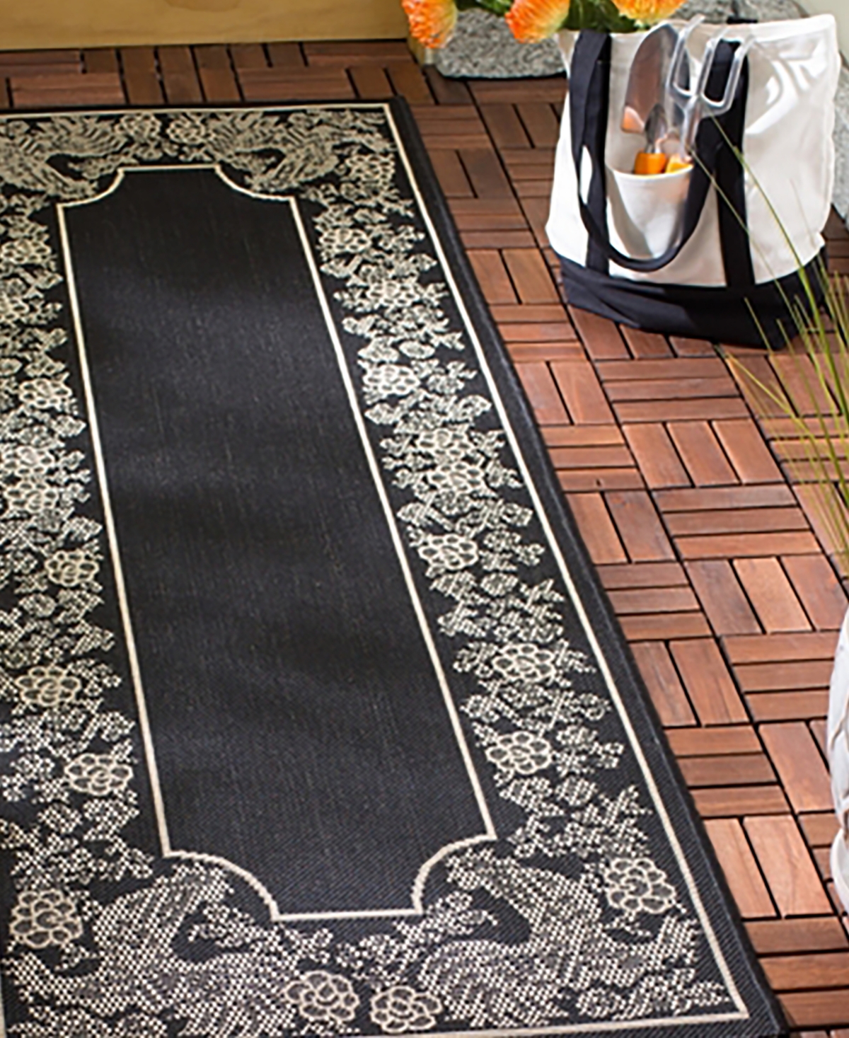 Safavieh Courtyard CY3305and Sand 2'3