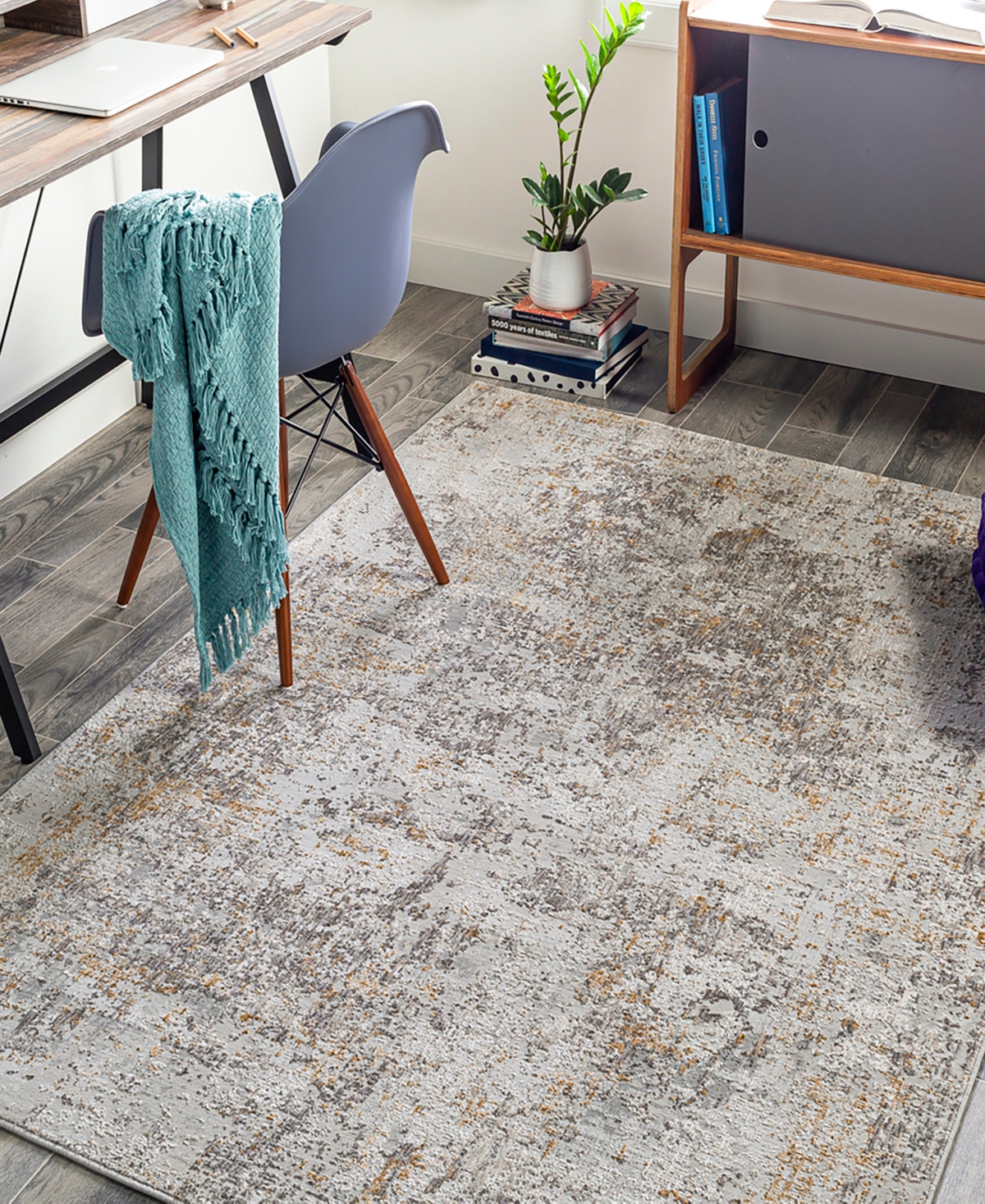 Surya Carmel Crl-2314 6'7x9'6 Area Rug In Taupe