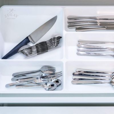 8 Piece Set Premium Stainless Steel Magnetic Measuring Spoons with Leveler