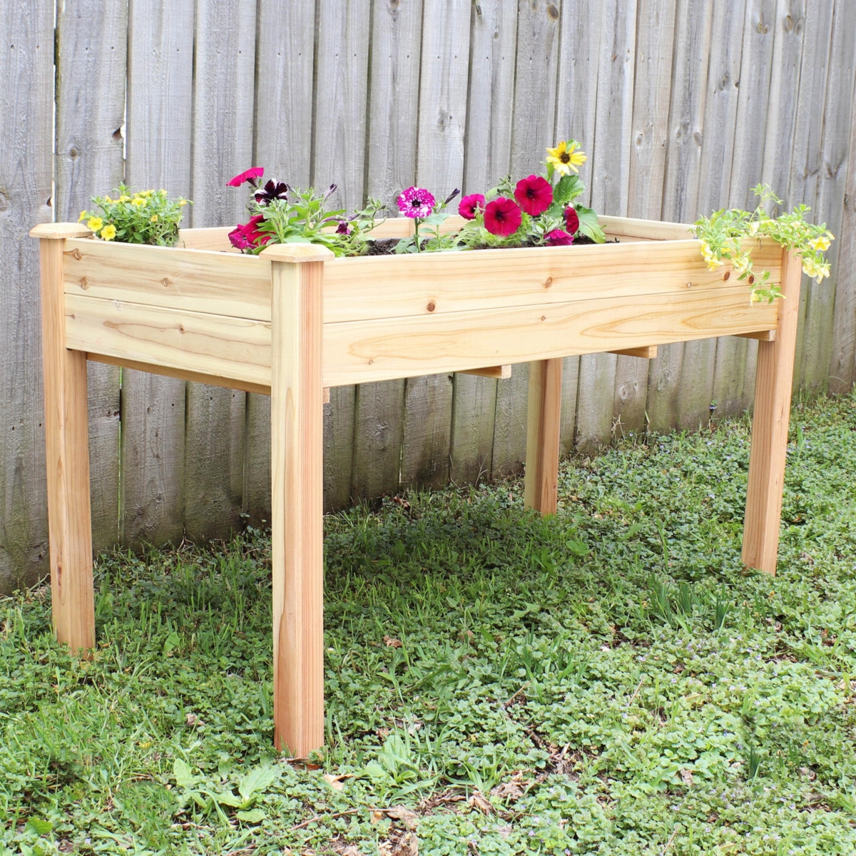 Sunnydaze Decor Wooden Fir Outdoor Standing Garden Planter - - Natural