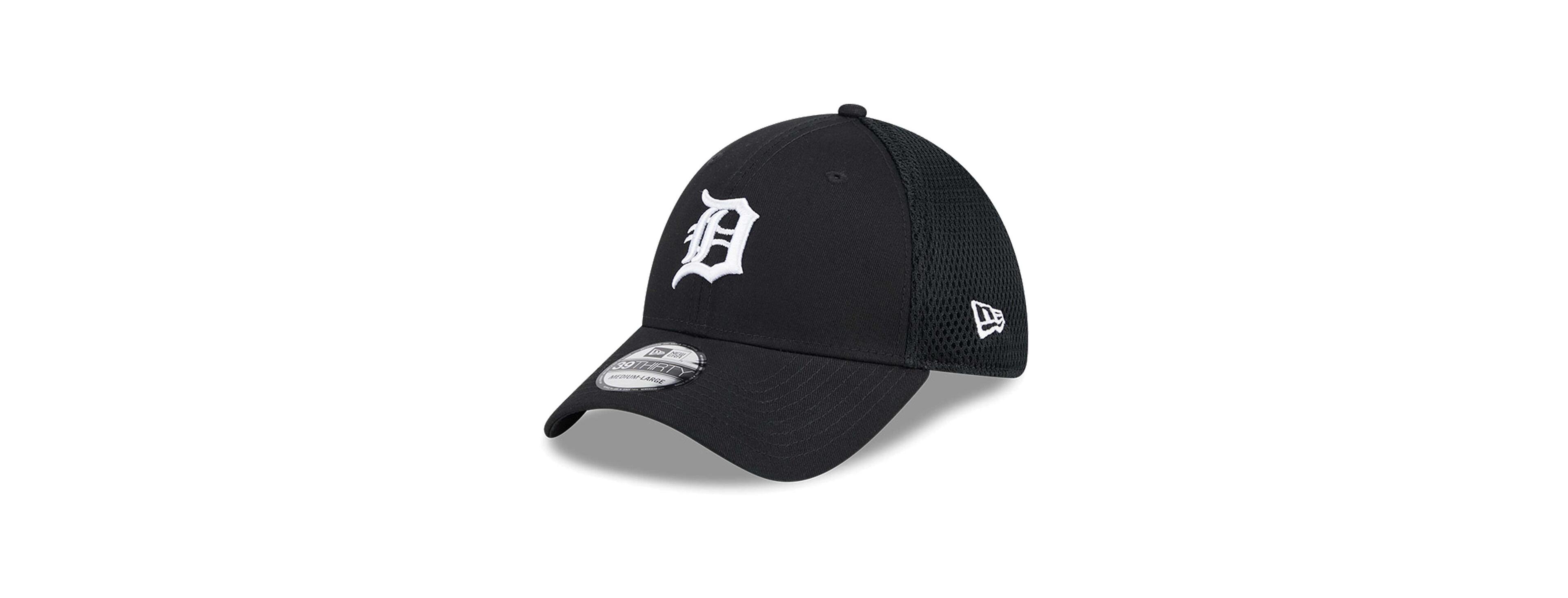 New Era Men's Detroit Tigers Evergreen Black White Neo 39Thirty Flex Hat
