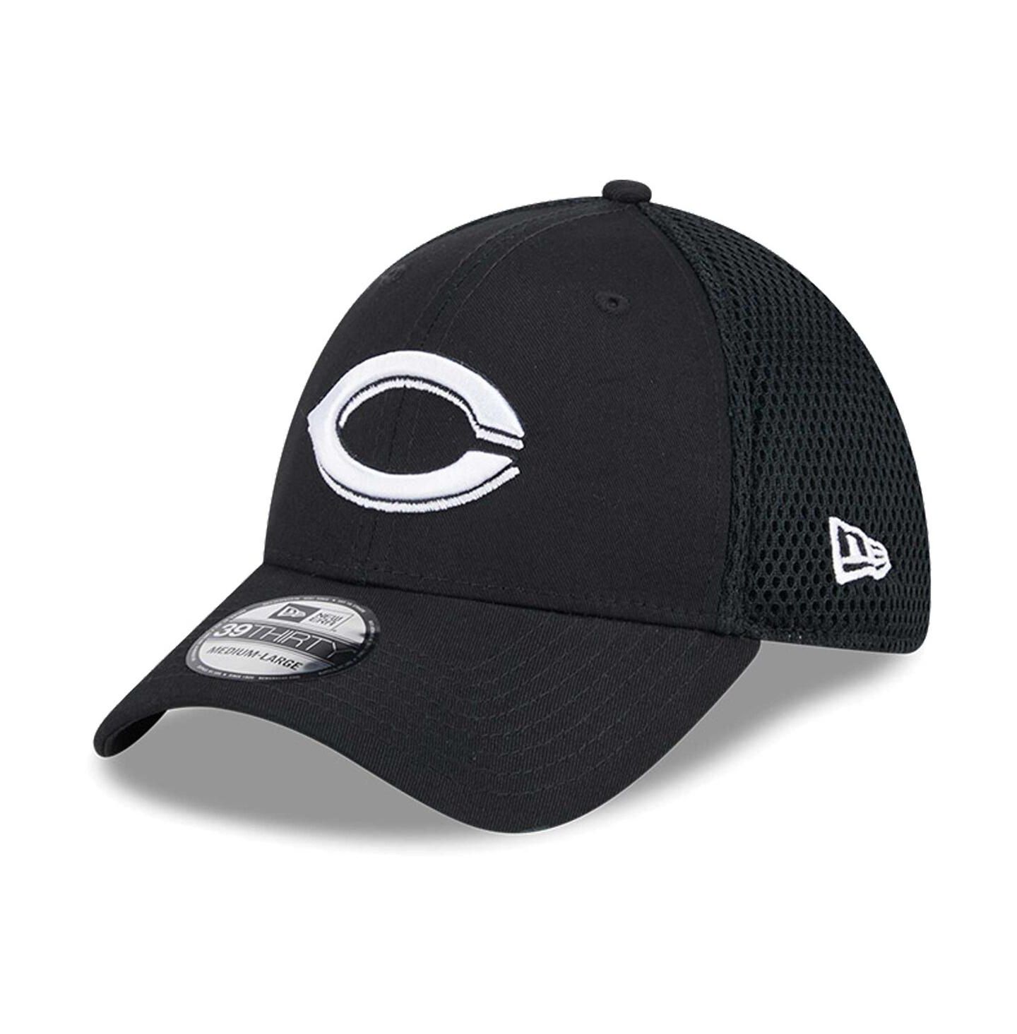 Мужская кепка New Era Cincinnati Reds Evergreen Black White Neo 39Thirty Flex Hat — фото 1