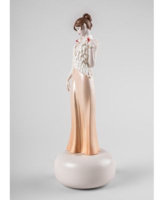 Exquisite Embroidery Sculpture. Limited Edition