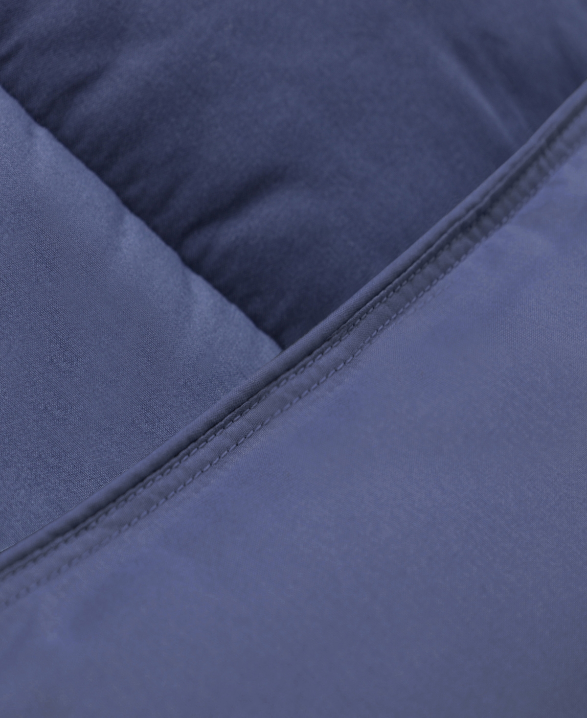 Superior All Season Reversible Comforter, Twin Xl In Blue
