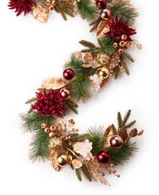 Holiday Lane - Garland with Flowers Garland and Balls