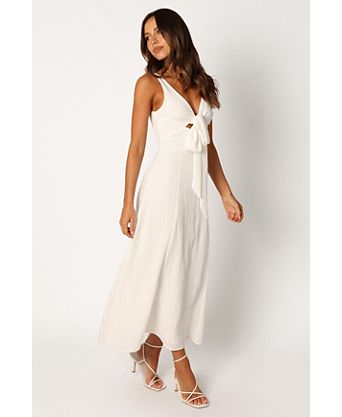 macy's white maxi dress Dresses Macys Sundress White Beach For Pictures Spaghetti Strap White Summer Perfect for weddings White Dresses Macys Sundress Casual