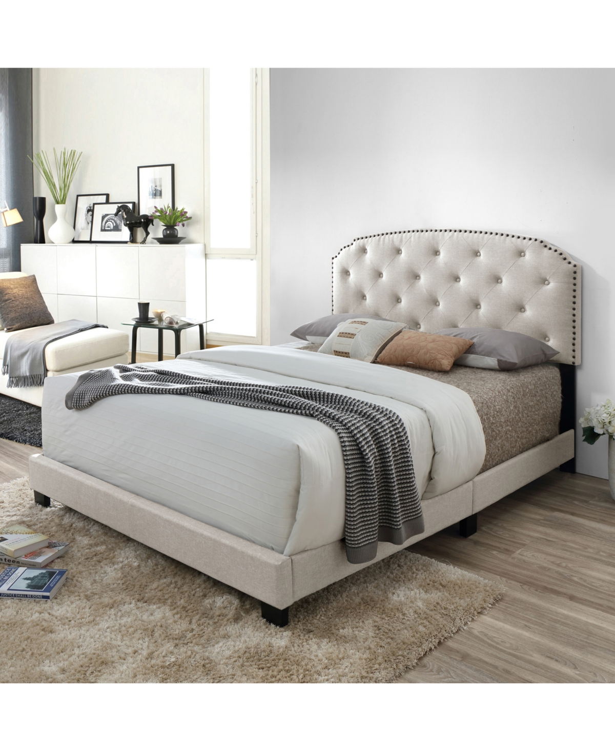 Glamour Home 51.75" Arin Fabric, Rubberwood Queen Bed In Beige