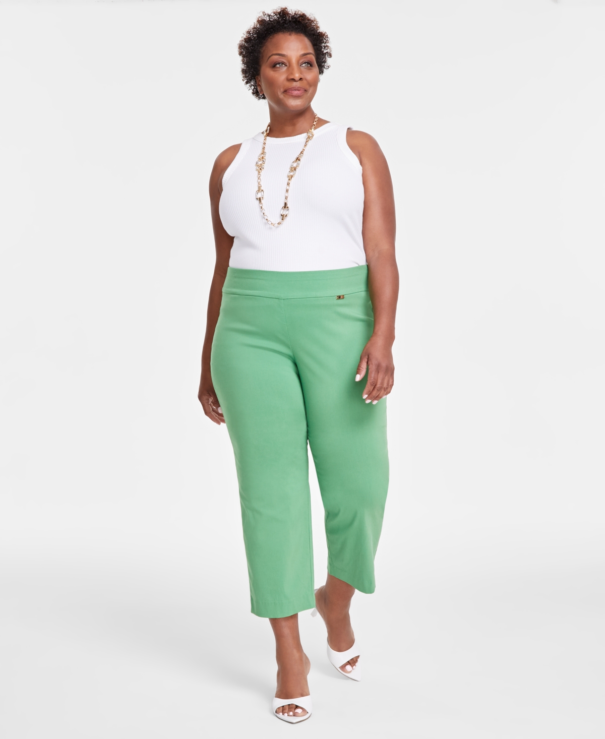 Inc International Concepts Plus Size Mid-rise Pull-on Capri Pants, Created For Macy's In Lush Fern