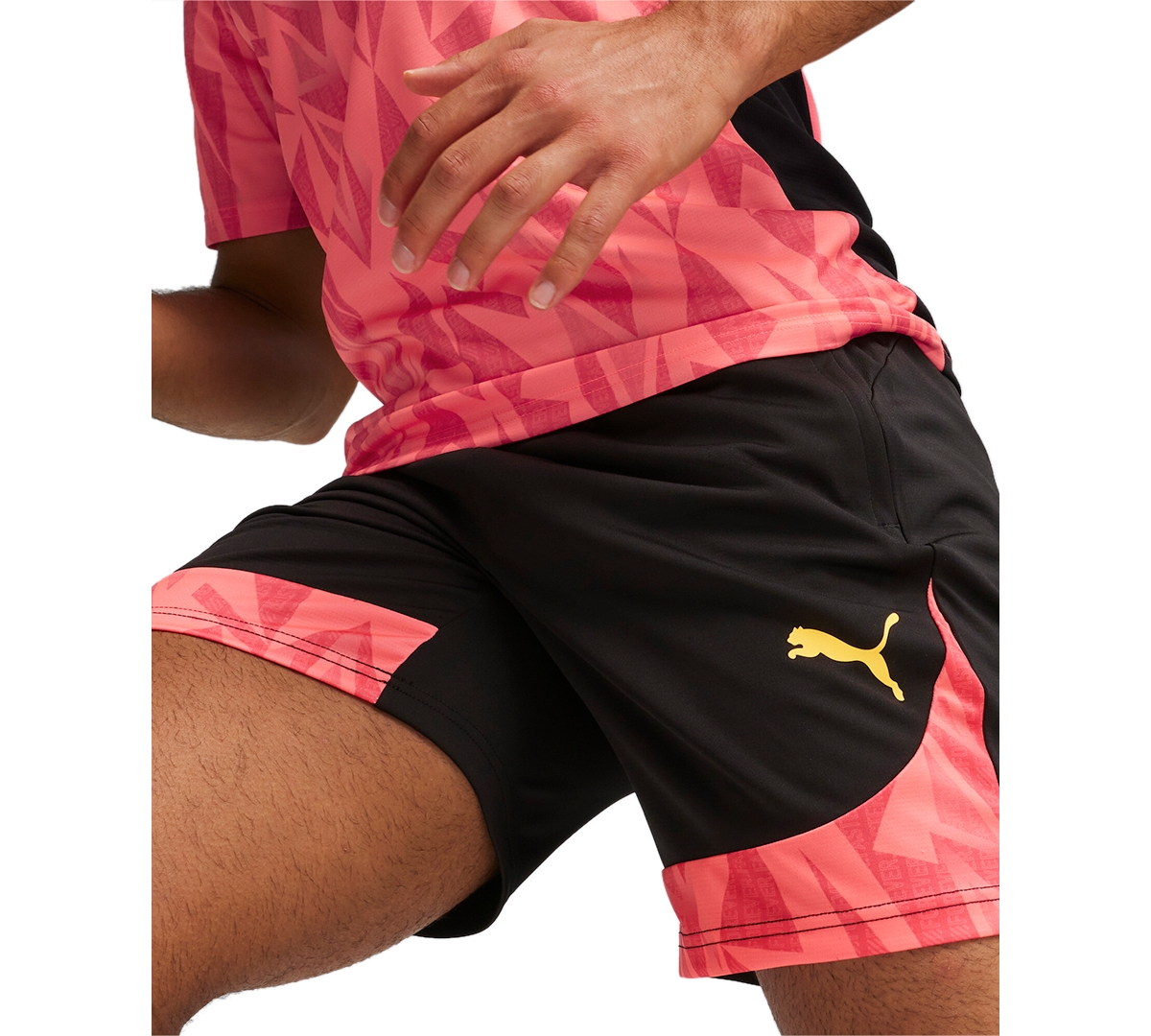 Puma Men's Colorblocked Logo Training Shorts - Puma Black-sun Stream
