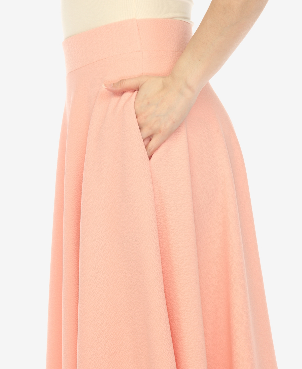 White Mark Women's Flared Skirt With Pockets In Peach